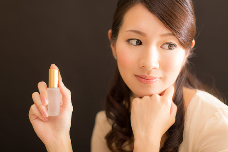 年の差恋愛、年の差婚のリアル・若い女性